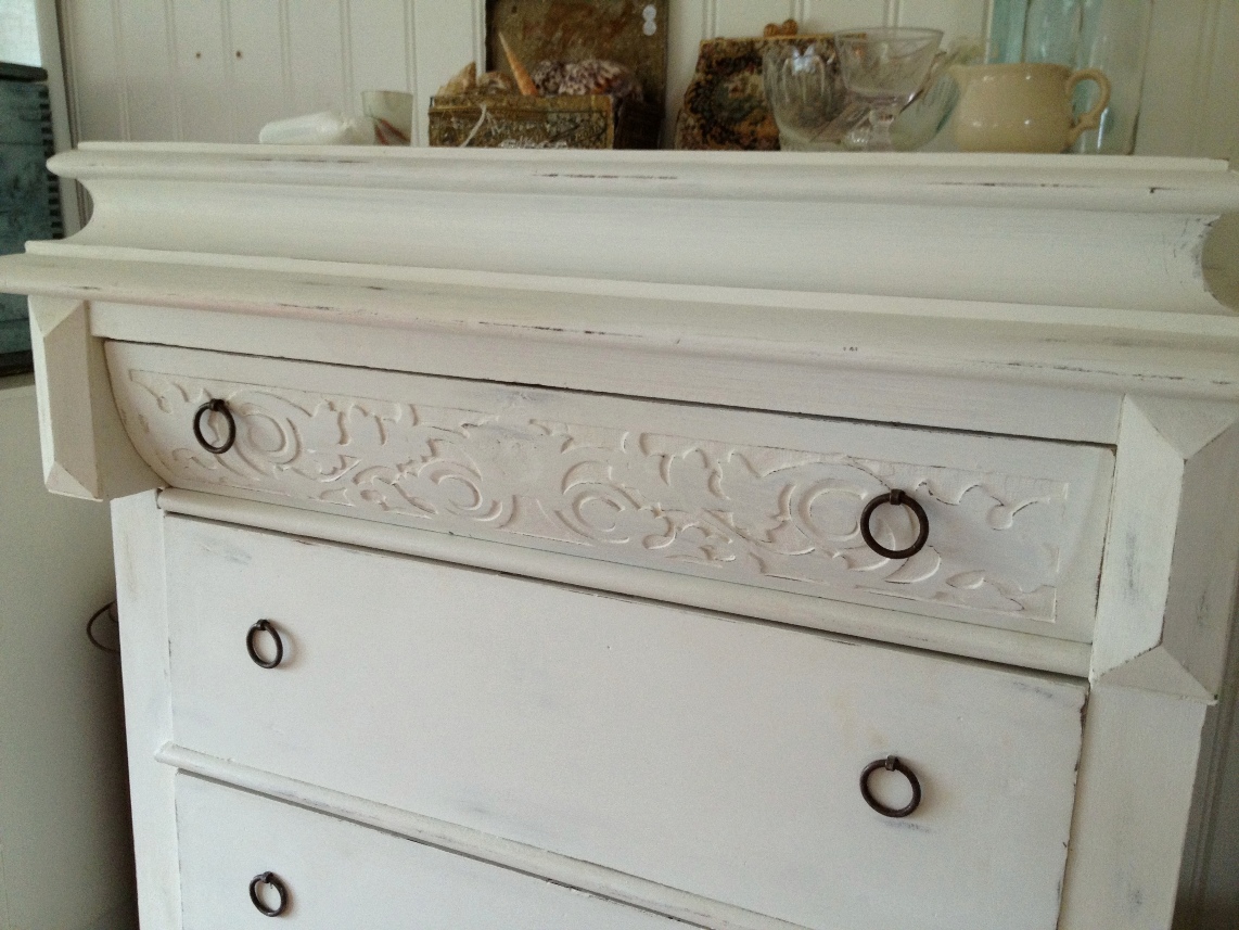 byrå vit trä ~ himlarum byrå shabby chic från 1800talet med 7 st lådor byrå vit trä ~ himlarum byrå shabby chic från 1800talet med 7 st lådor